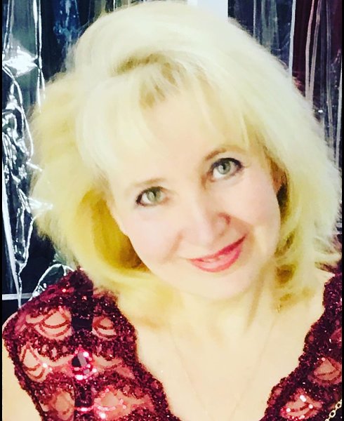 Своим сияньем золотым. Посвящение С. Т. 14269