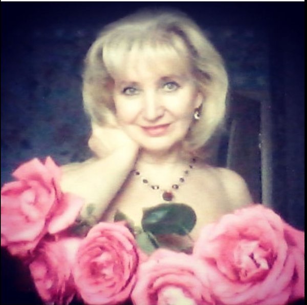 Богиня ласковых цветов. Посвящение С. Т. 14277