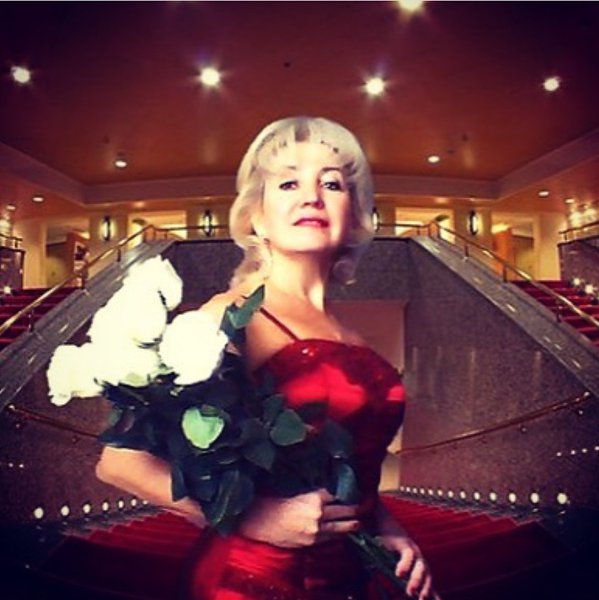 Своей небесной красотой. Посвящение С. Т. 14281