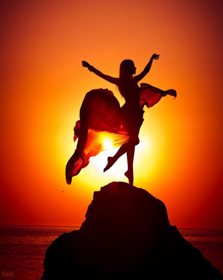 Танцующие на закате. Танцующие на закате. Танцующие на закате. Танцующие на закате. Танцующие на закате.