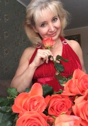 Открыла двери. Посвящение С. Т. 14698