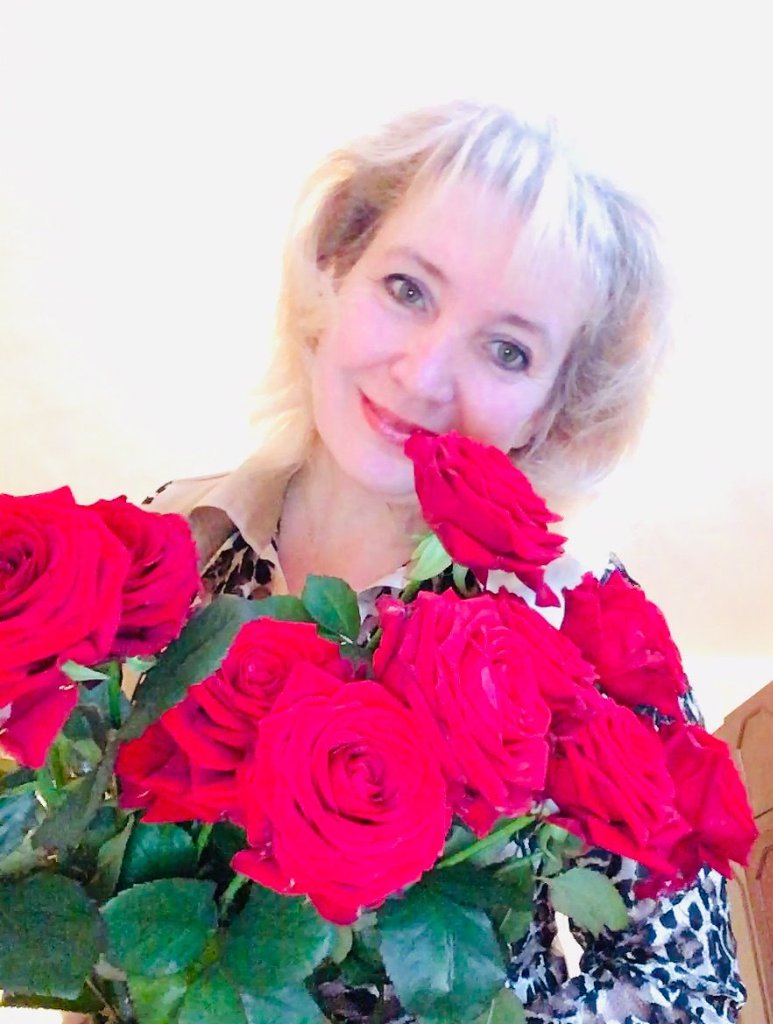 Очень мы похожи. Посвящение С. Т. 14733