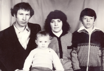 Глаз родные уголёчки