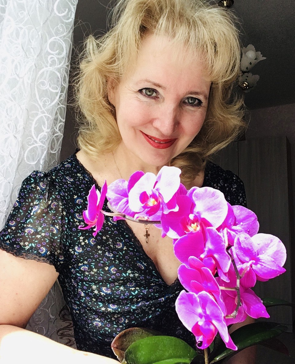 Чудесной нежностью своей. Посвящение С. Т. 14884