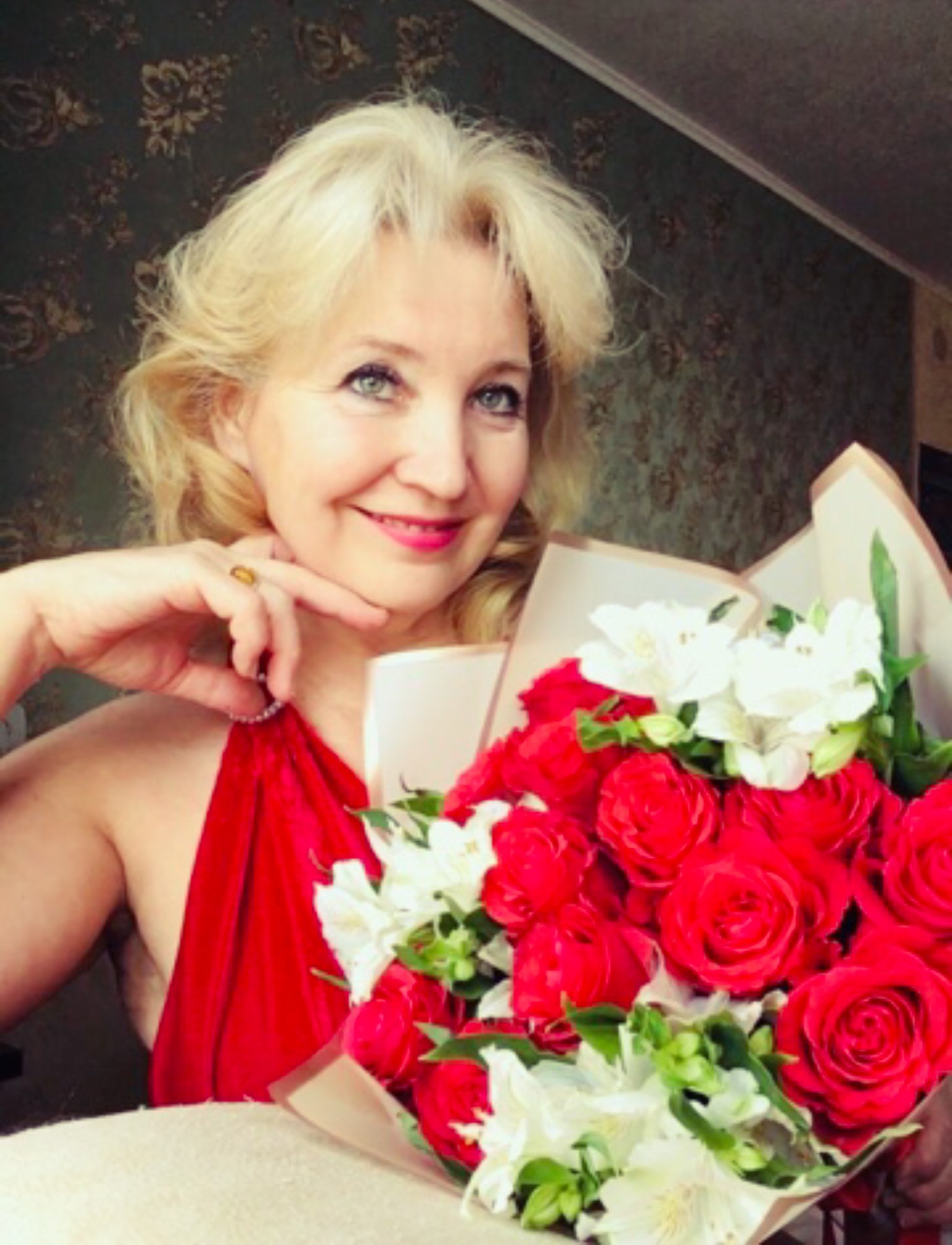 Небесной красотой. Посвящение С. Т. 14892