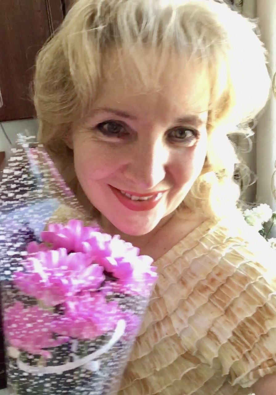 С тобою мир светлее. Посвящение С. Т. 14894