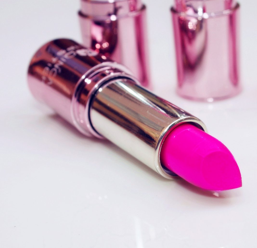 Pin by Grace Sam Block on Make up Best makeup products, Best makeup tutorials, A
