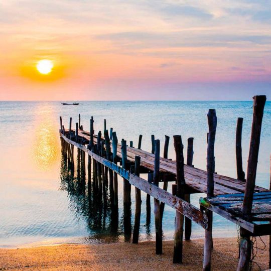 так начинается дорога - в день какой...