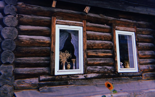 Быть может, кто-то сможет обернуться?