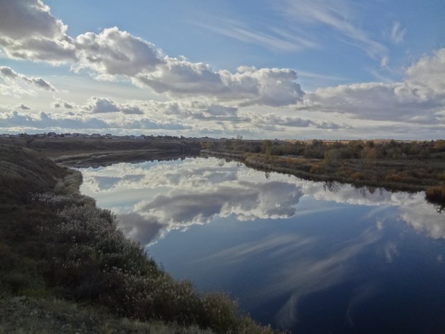 День прекрасный в красках чистый