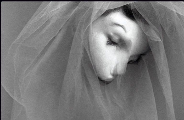 Уно Моменто Sorry