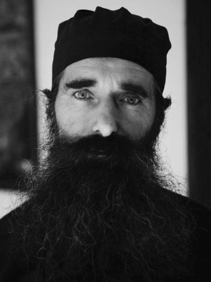 Тихие такие, терпеливые, в сапогах и рясах, с боро