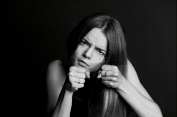 Активистам вражеской стороны