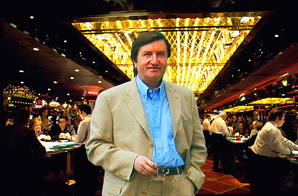 Девушка в черном