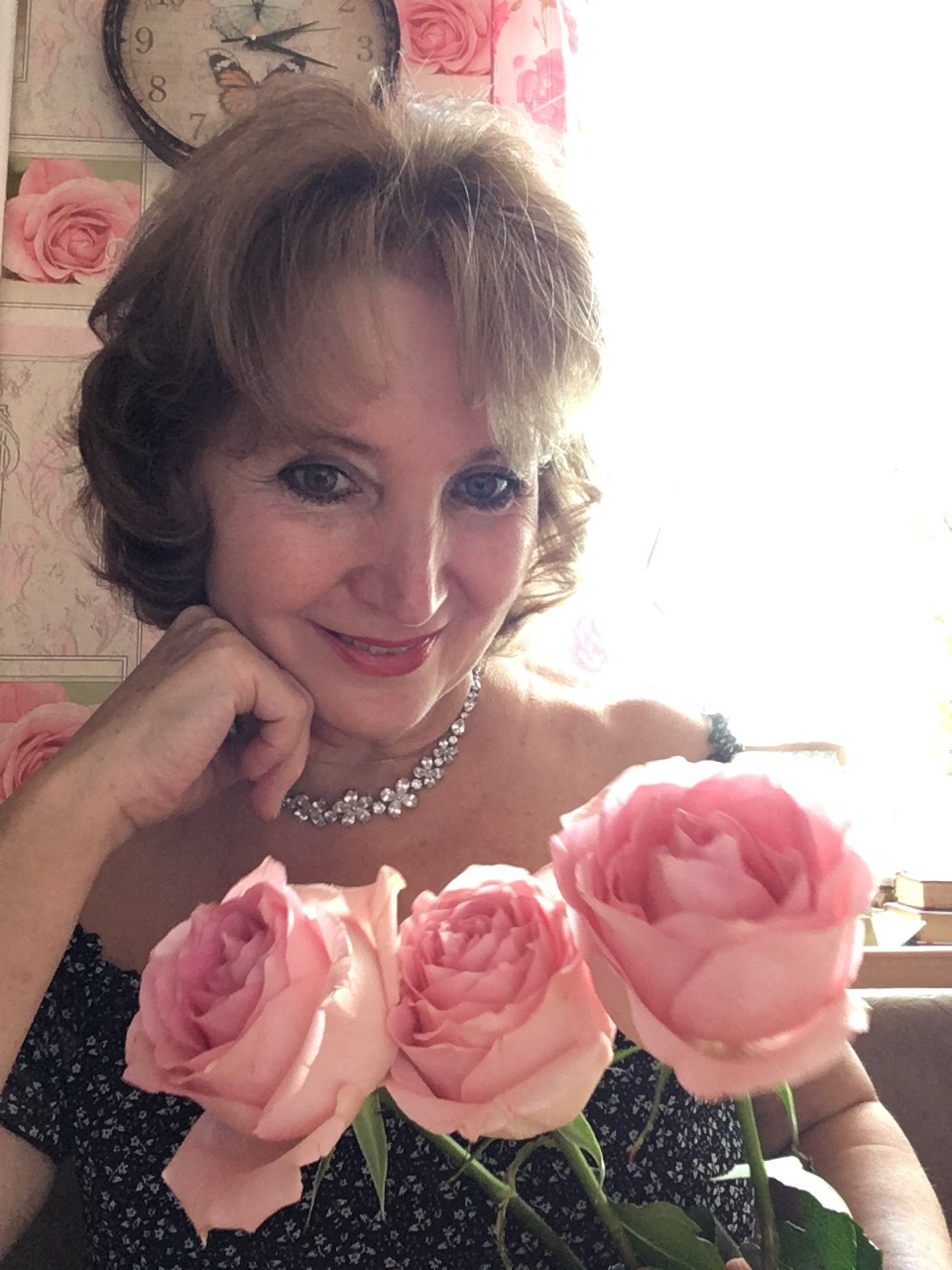 Сделала мой мир светлей. Посвящение С. Т. 15054