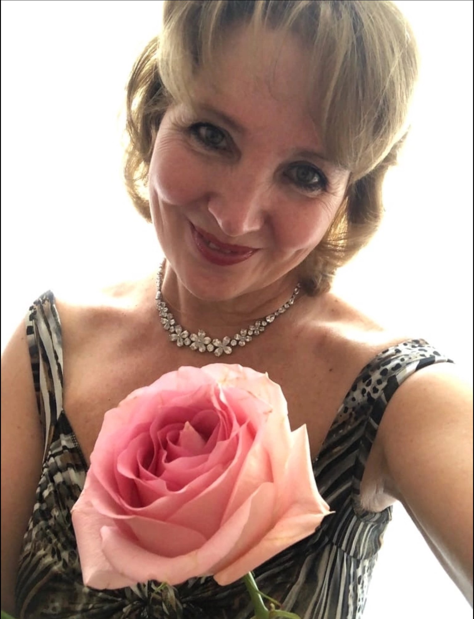 В тебе цветёт любви тепло. Посвящение С. Т. 15073