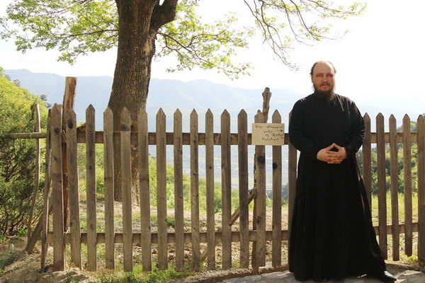 Чтение своих шедевров вслух