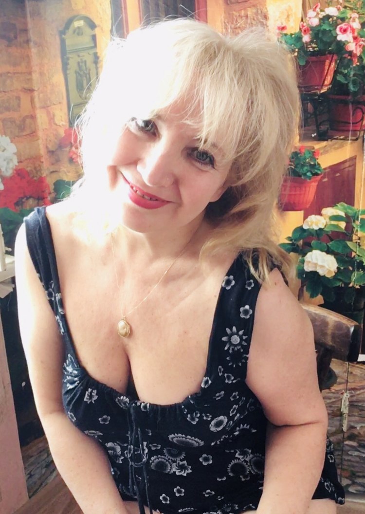 Милей и краше. Посвящение С. Т. 15100