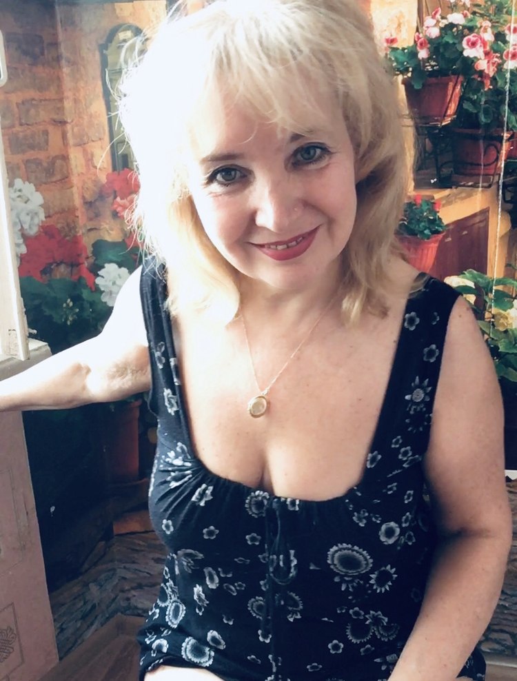 Светлой Радости полна. Посвящение С. Т. 15101