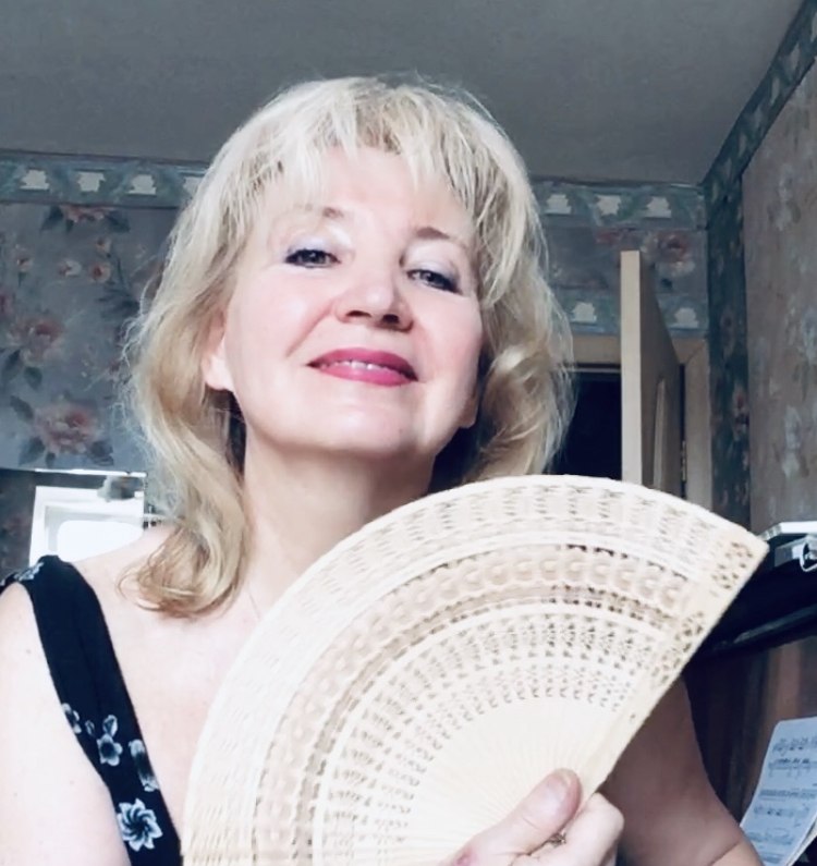 С тобою мир светлее. Посвящение С. Т. 15114