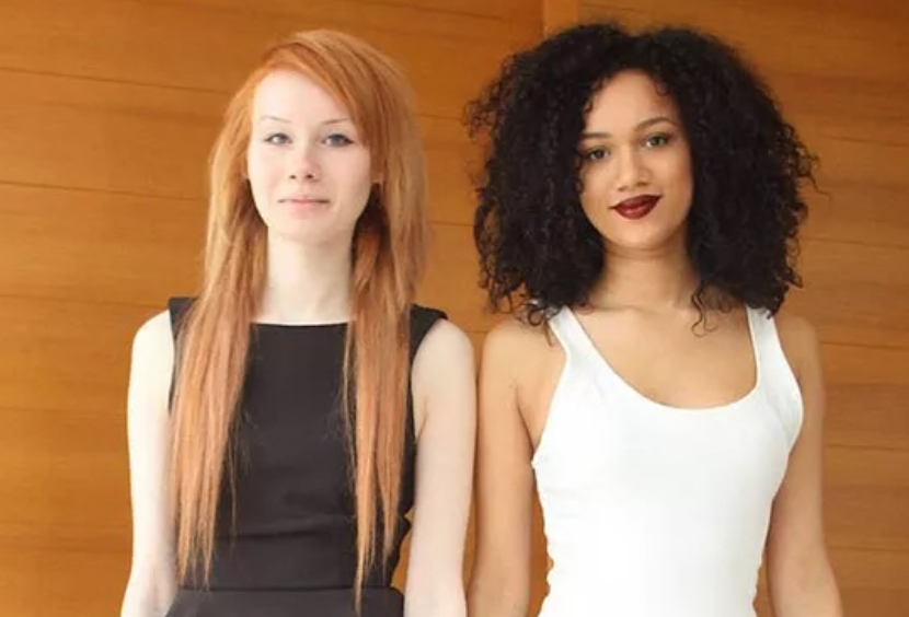 Близнецы девочки. Характеристика татьяны и ольги с цитатами. Мэри-кейт олсен близняшки. Сочинение сравнительная характеристика двух подруг. Девушка ругается.