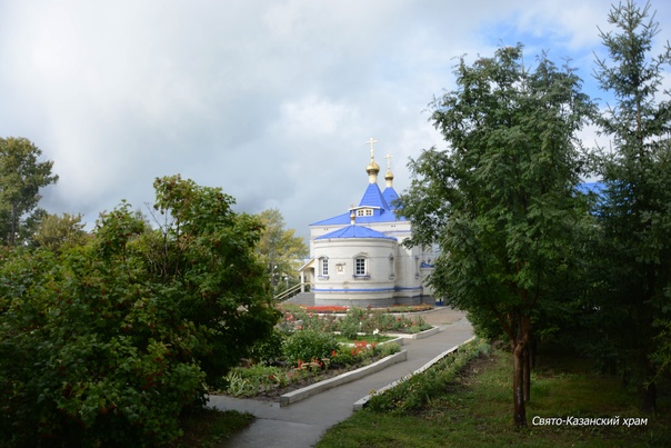 Прольется Свет на сердце у икон