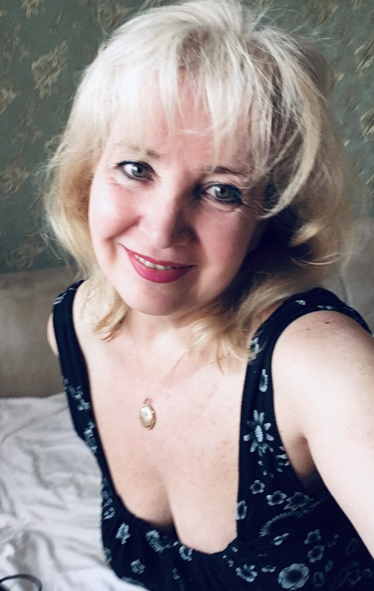 Ты сделала светлее. Посвящение С. Т. 15134