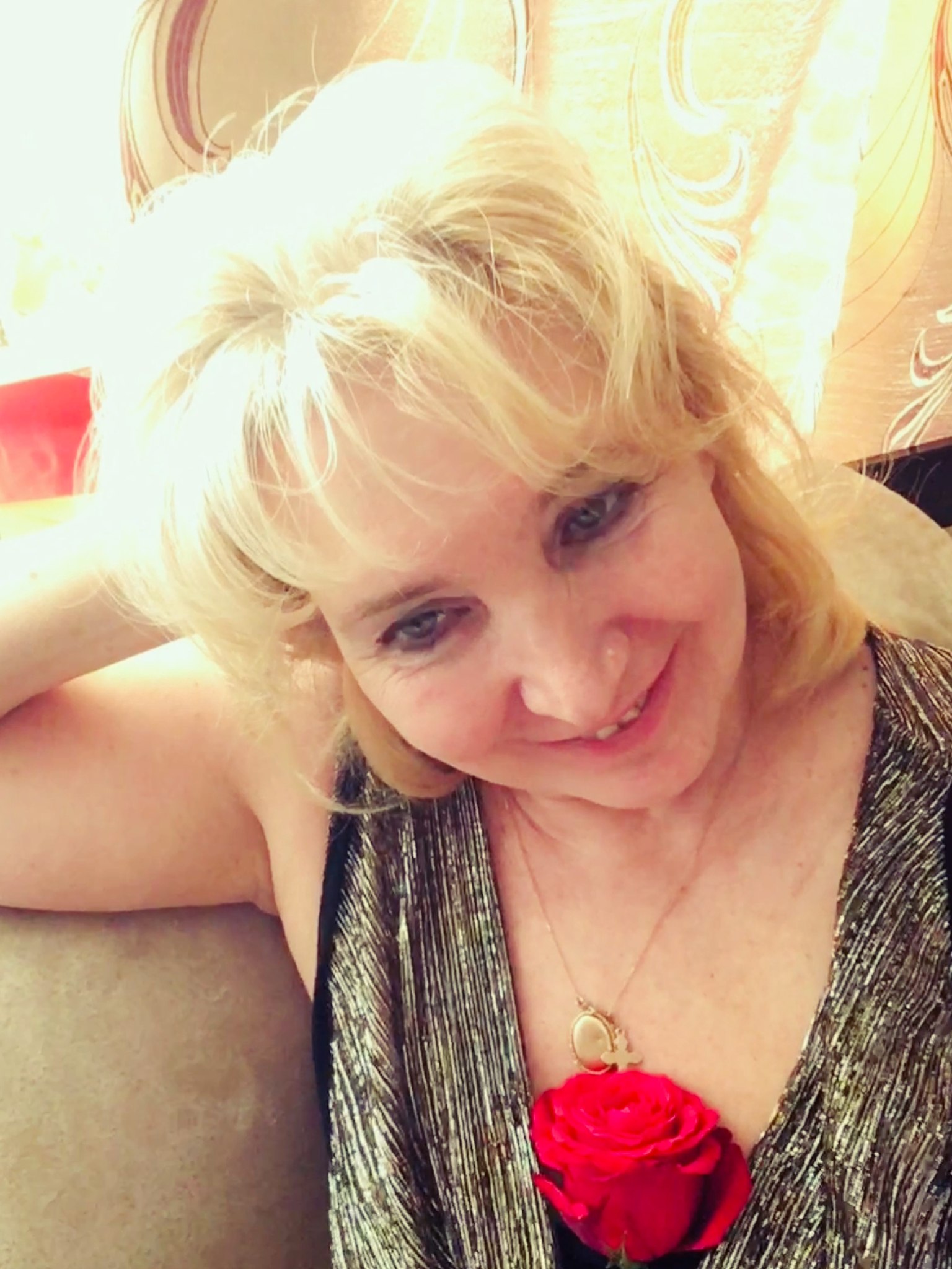 Ты улыбаешься душой. Посвящение С. Т. 15138