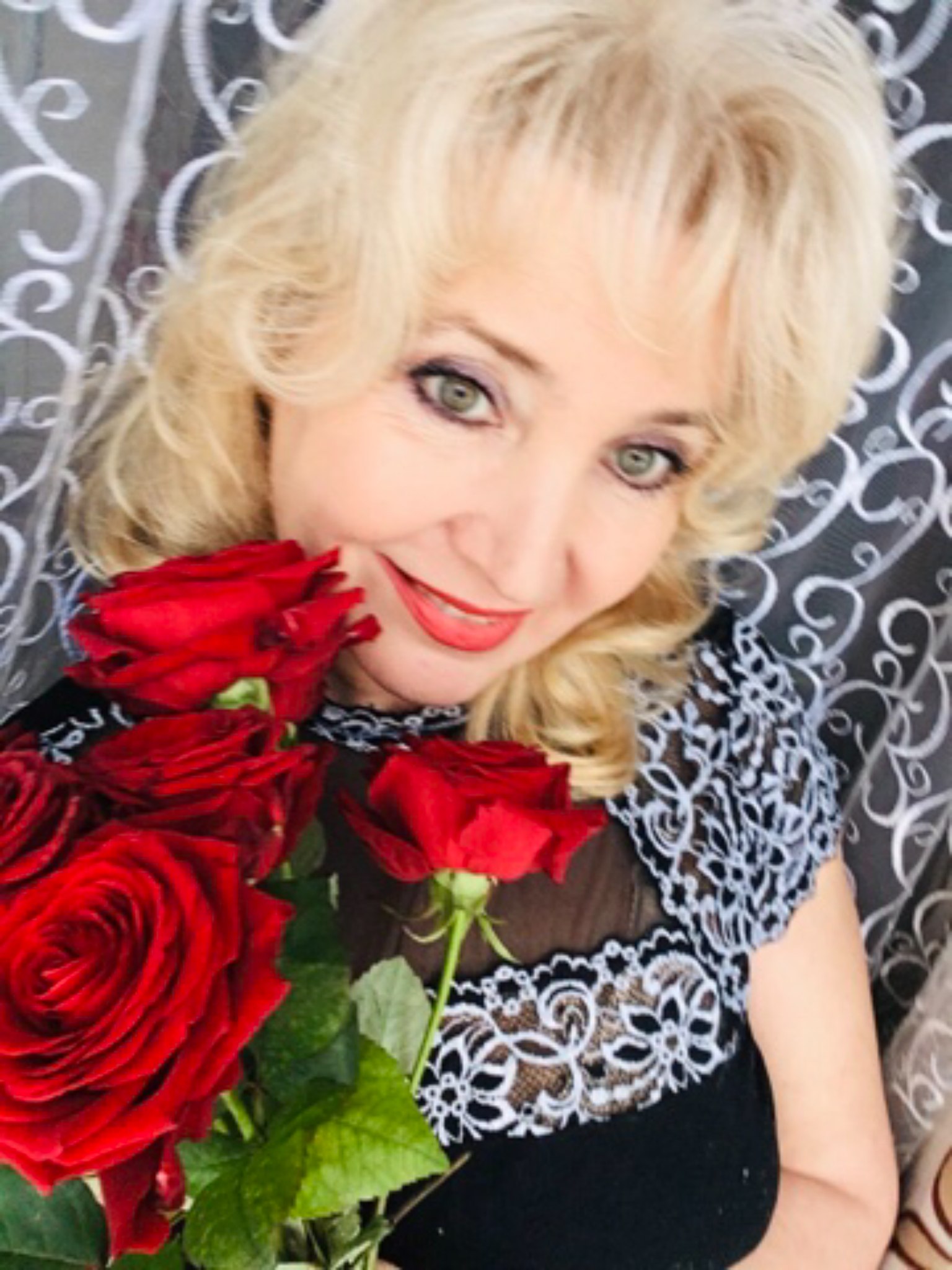 Зеленоглазая Царица. Посвящение С. Т. 15160