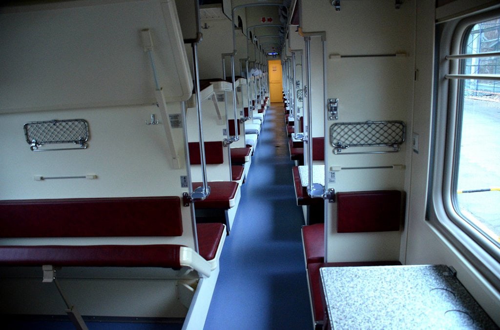 Поезда санкт петербург москва плацкарт