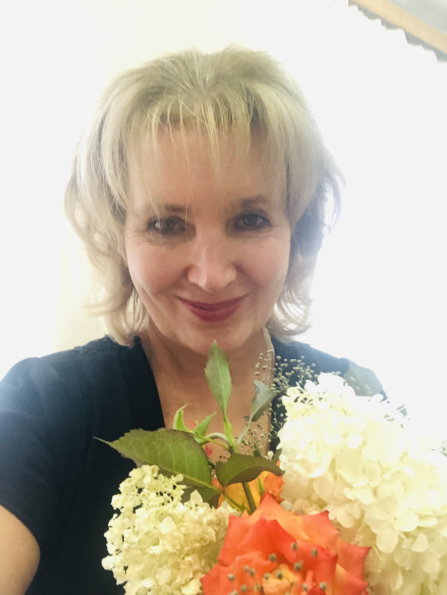 Ты сделала светлее. Посвящение С. Т. 15180