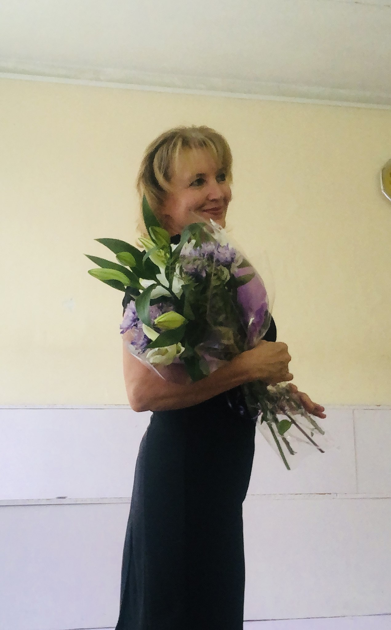 Светлой красоты полна. Посвящение С. Т. 15197