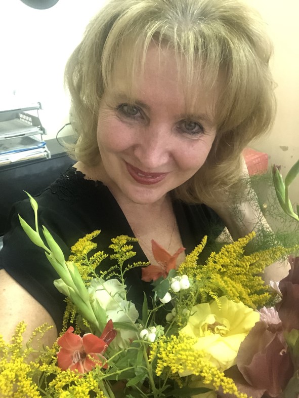 Весь мир мой заключён. Посвящение С. Т. 15207