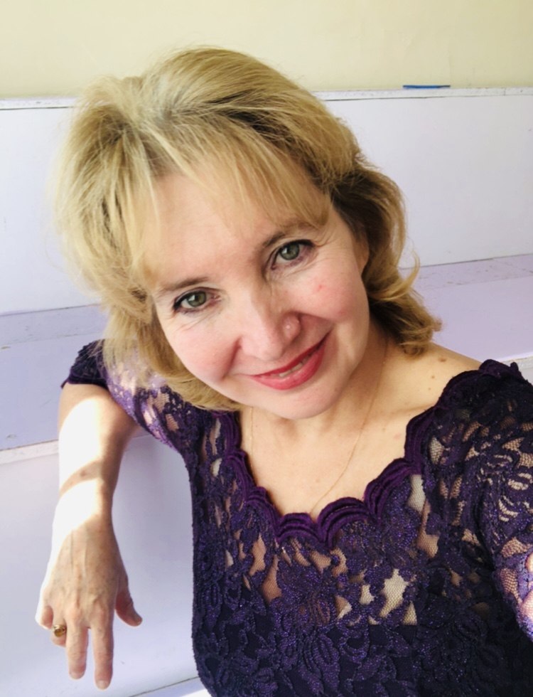 Ты мне светлей всего. Посвящение С. Т. 15254