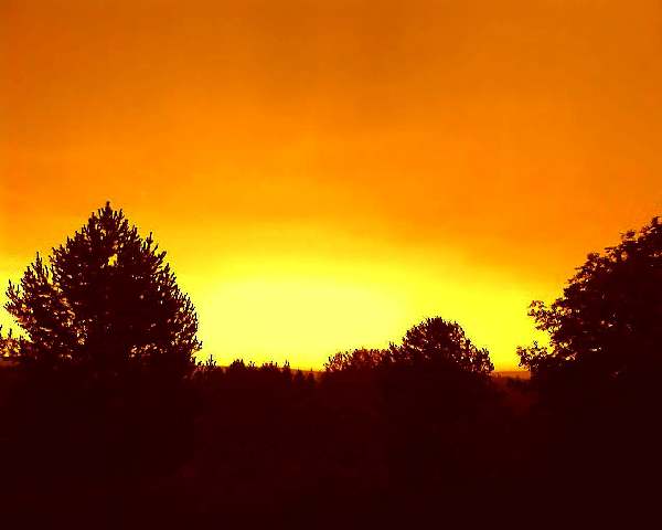 Тихо безоблачно, в царстве зари...