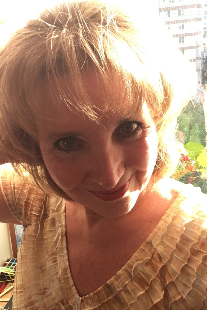 Ты сделала светлее. Посвящение С. Т. 15271