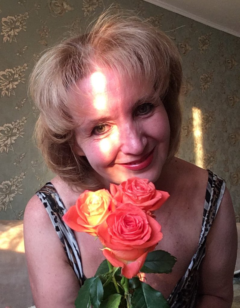 В твоих глазах таится. Посвящение С. Т. 15290