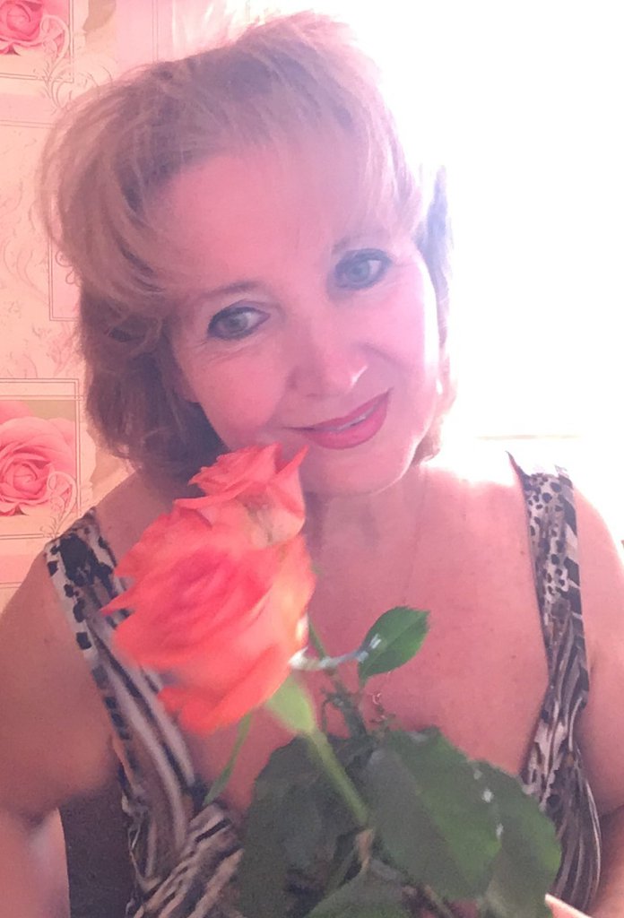 Ты Розой расцвела. Посвящение С. Т. 15297