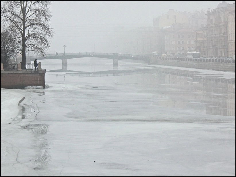 Корабль, ведомый в порт