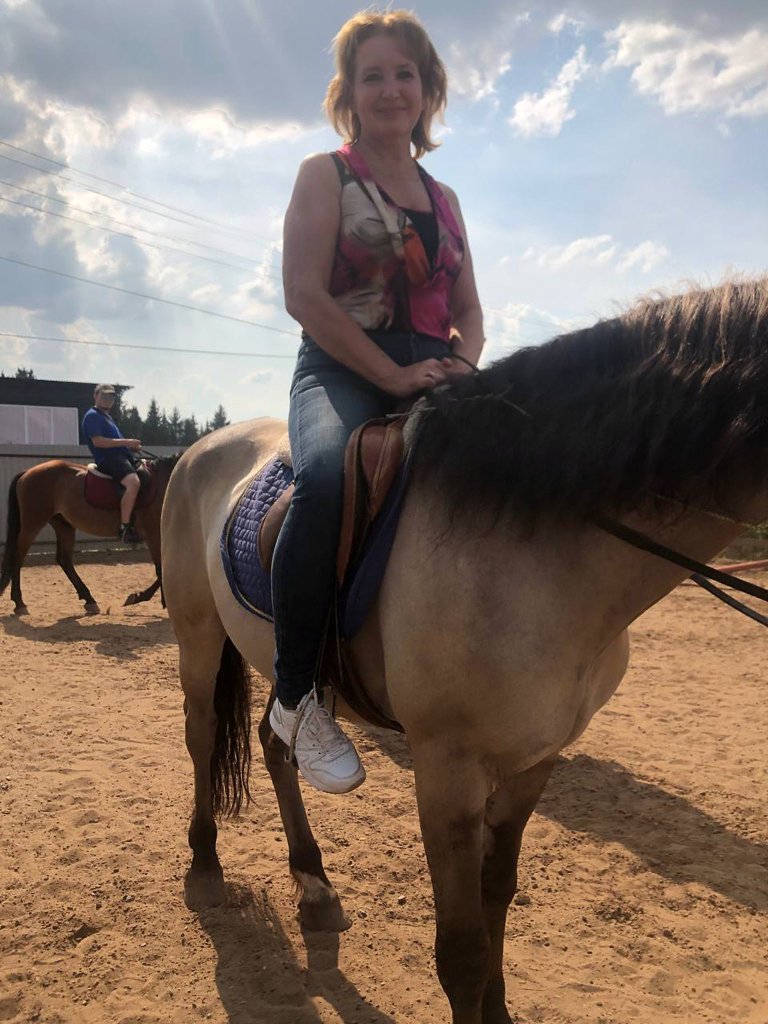 Света яркого полна. Посвящение С. Т. 15336