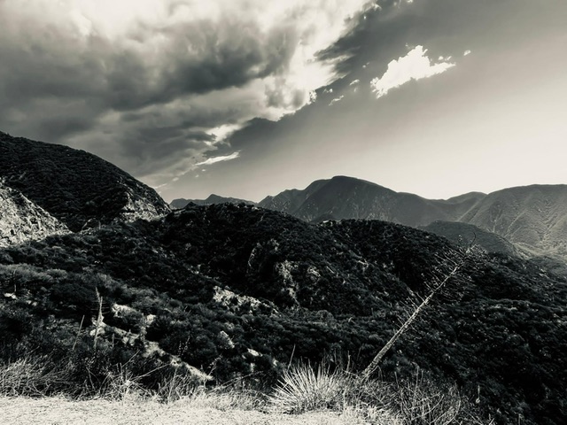 Женщина на другом полушарии..