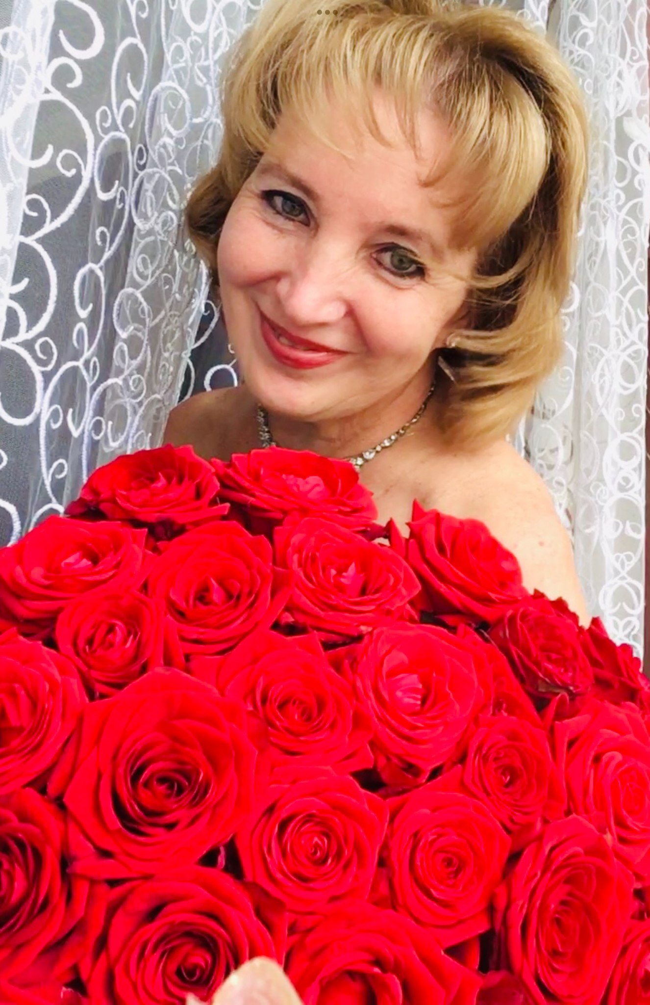 Красотой своей. Посвящение С. Т. 15556