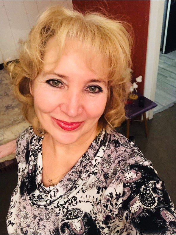 В тебе мне красота видна. Посвящение С. Т. 15587