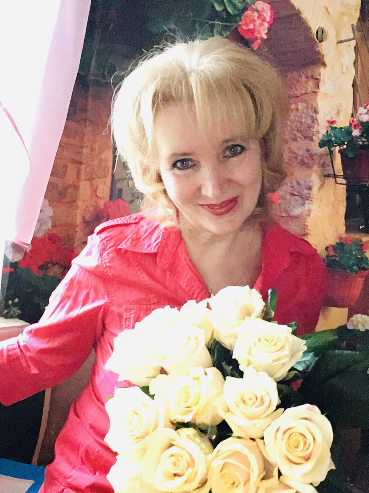 Одна такая. Посвящение С. Т. 15721