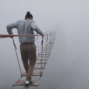 Над пропастью