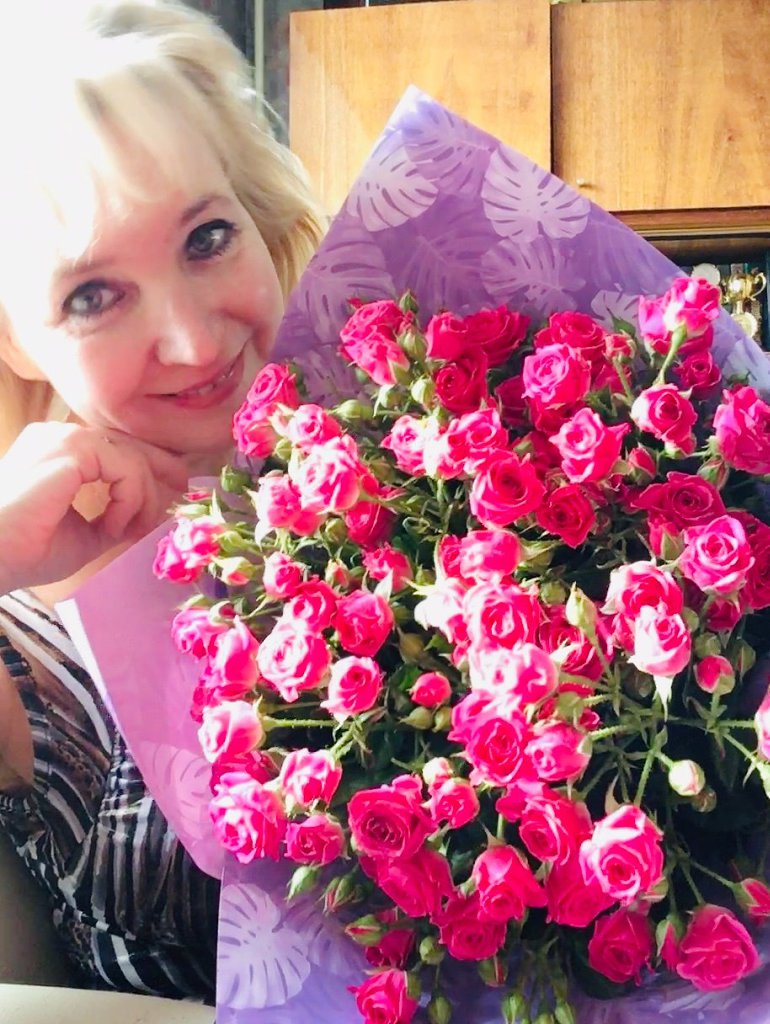 Счастливой будь. Посвящение С. Т. 15872