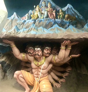 Я к красоте чужих стихов