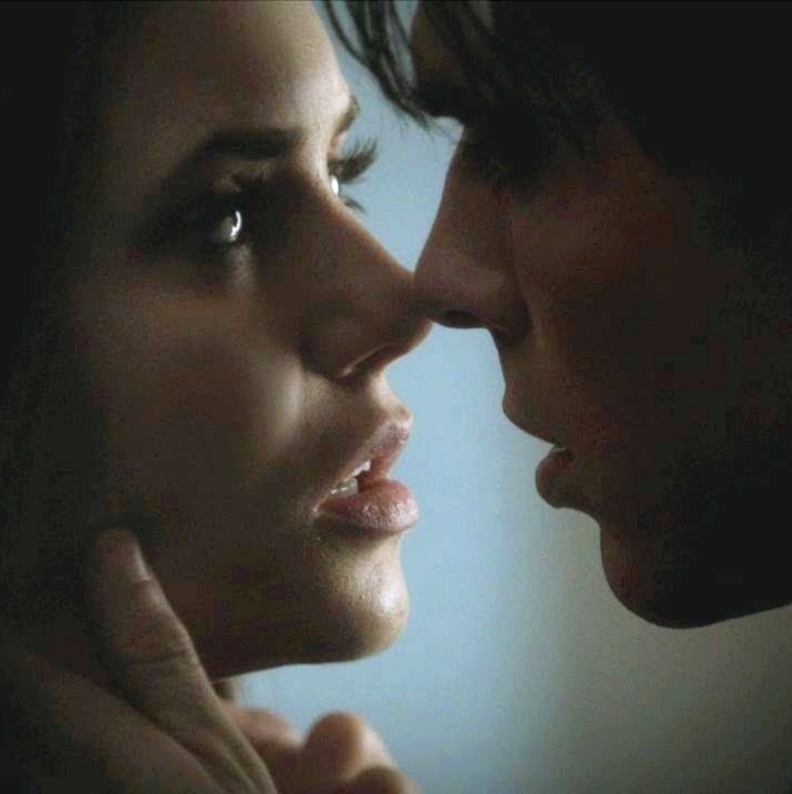 Сердце плачет и болит. Казка. Я плачу картинки. Ты так плакала плакала. Ты плачешь.