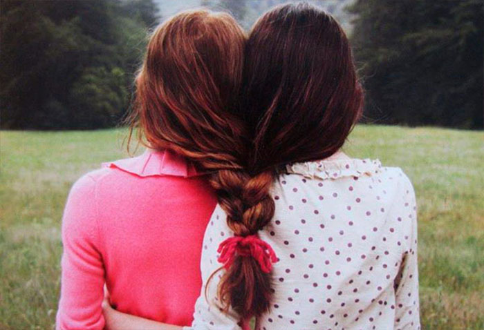 Стать твоей подружкой