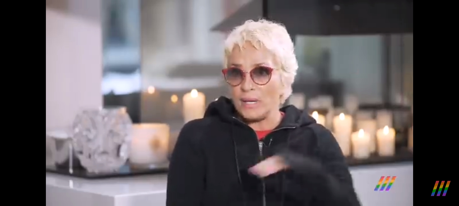 Дырка от бублика тебе, а не Шарапов!